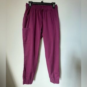 JAANUU jogger scrub pants - burgundy/wine. Size small